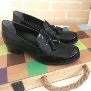 Heeled Loafer - Black Patent